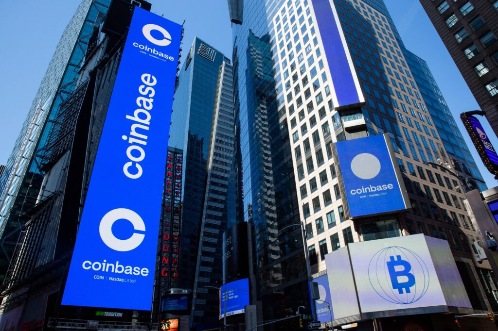 Coinbase phản bác Thượng nghị sĩ Warren vì cố tình xuyên tạc sự thật